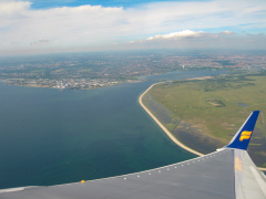 Ombord hos Islandair på vej fra København, via Reykjavik til Seattle for en enkelt overnatning inden den videre tur.