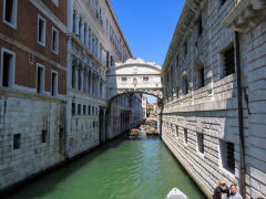 Italien