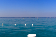 Gardasøen set fra Sirmione, Lombardiet, Italien