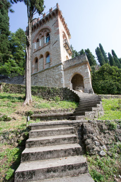 Hyggeligt ophold med middag på Villa De Winckels, Tregnago, Veneto, Italien. Vi fik tårnværelset oppe på bakken, megalækker oplevelse, på nær den halve million trin derop.