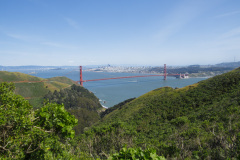 Golden Gate med San Francisco i baggrunden, set fra Marin Headlands.