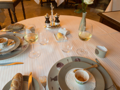 Fantastisk middag i et af Gastronomiens store templer, Restaurant Paul Bocuse i Lyon, Frankrig.
