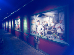 Fantastisk middag i et af Gastronomiens store templer, Restaurant Paul Bocuse i Lyon, Frankrig.