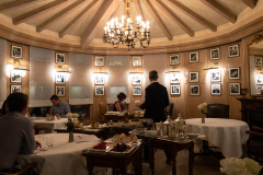 Fantastisk middag i et af Gastronomiens store templer, Restaurant Paul Bocuse i Lyon, Frankrig.