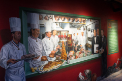 Fantastisk middag i et af Gastronomiens store templer, Restaurant Paul Bocuse i Lyon, Frankrig.