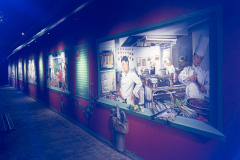 Fantastisk middag i et af Gastronomiens store templer, Restaurant Paul Bocuse i Lyon, Frankrig.