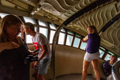 Turister på tur op i Frihedsgudinden, Liberty Island, New York, USA