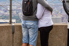 En kølig morgen på 86. etage af Empire State Building, New York, USA