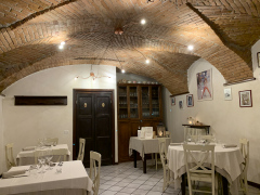 Middag på La locanda del Sorriso i Dogliani, Piemonte, Italien.