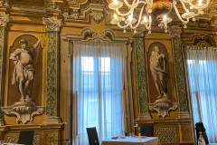 Middag på Da Francesco i Cherasco, Piemonte, Italien. Wauw, de smukkeste lokaler vi har spist i til dato, med vægmalerier fra helt tilbage til 1772. Og maden var også fantastisk.