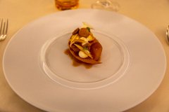 Middag på Auberge de l'Ill, en sublim og helt igennem fantastisk oplevelse. Holdt 3 Michelin stjerner i 46 år, indtil Michelin Guiden fik en hjerneblødning og tog den ene fra dem. Niveauet er stadig tårnhøjt, og totaloplevelsen blandt de allerbedste.