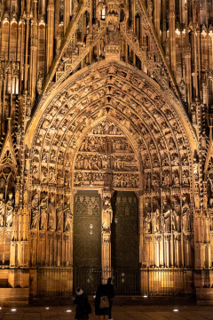Første aften i Alsace i Strasbourg, med en lille middag og en rask gåtur i Petite France.