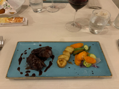 Middag på La Locanda del Sorriso i Dogliani