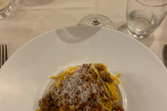 Middag på La Locanda del Sorriso i Dogliani